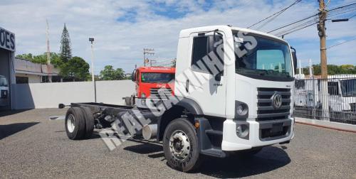 VW 17190 Robust Ano 2022 modelo (6)