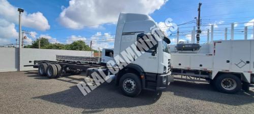 VW24280CRM6x2Ano 2019 modelo 2020BrancoTruck no chassis (1)