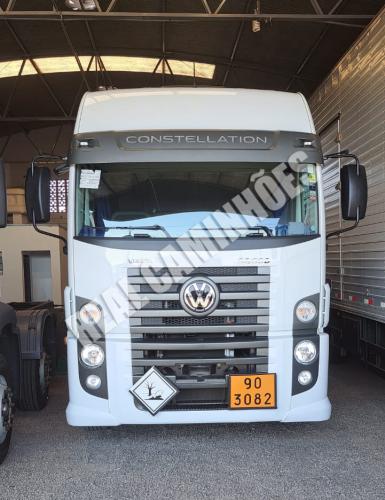VW30.330 CRC 8x2 Ano 2021 modelo 2022 Branco Bitruck com tanque (3)